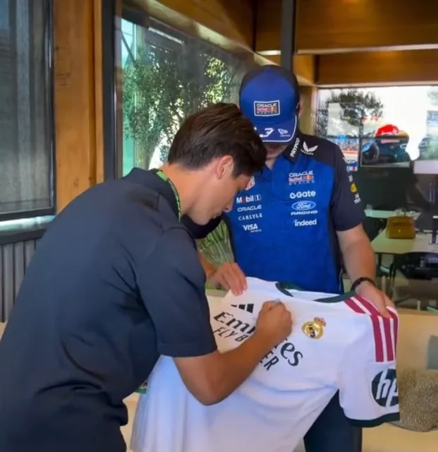 Arda Güler ve Duru Nayman Formula 1 İspanya Grand Prix'sinde