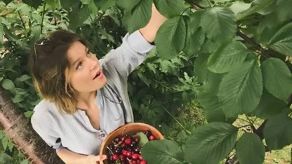 Herkes Ayvalık’ta tatil yaptı, Burcu Biricik çalıştı: Şimdi İstanbul’da yeni dönem