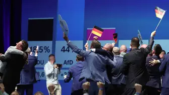 Almanyadaki seçimler ne söylüyor Kapıdaki tehlike