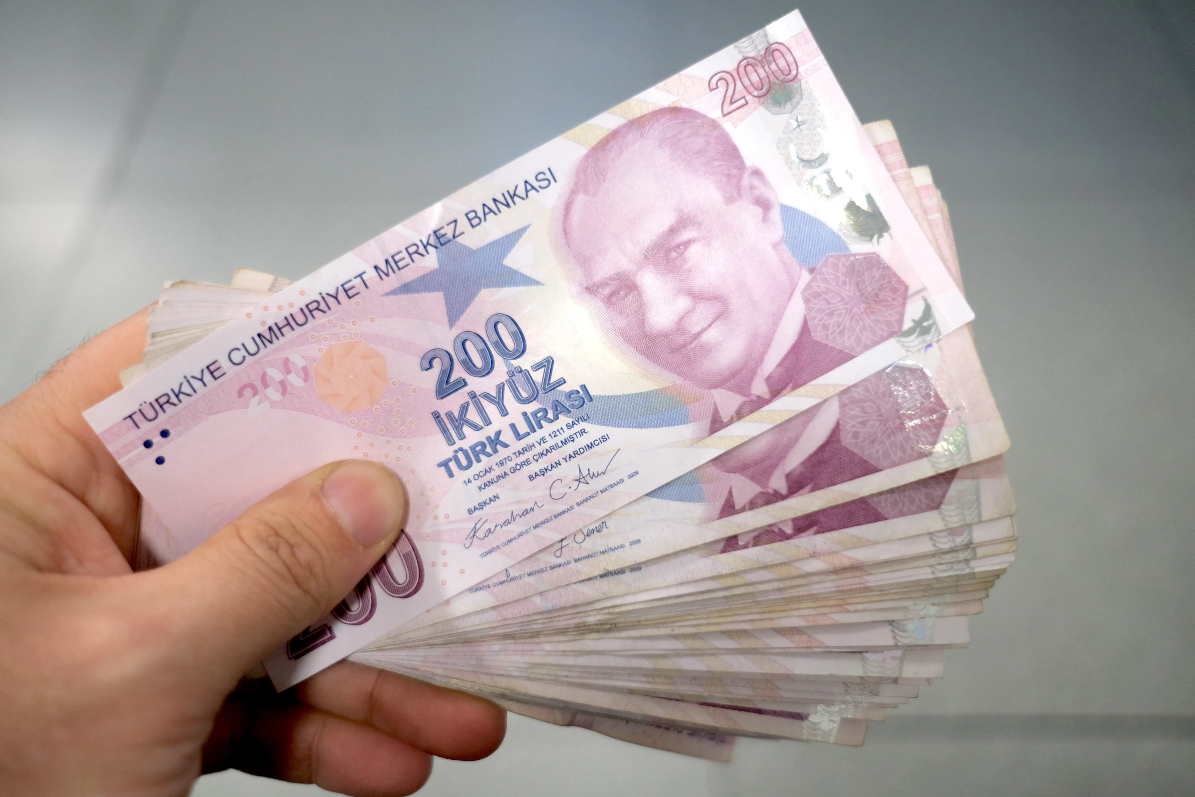 Emekli ve memur maaşlarına yapılacak zam oranları açıklandı