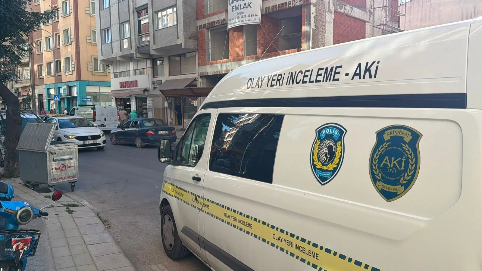 Evde kardeşleri tarafından cesedi bulundu