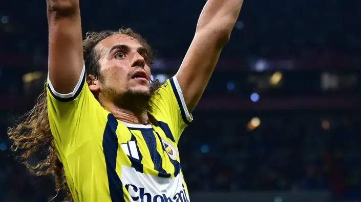 Fenerbahçe Roma Maçı Canlı Anlatım: Devler Ligi'nde Temsilcimiz