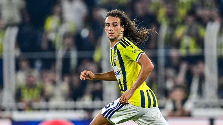 Fenerbahçede Roma maçı öncesi zorlu karar Gözler İsmail Kartala çevrildi