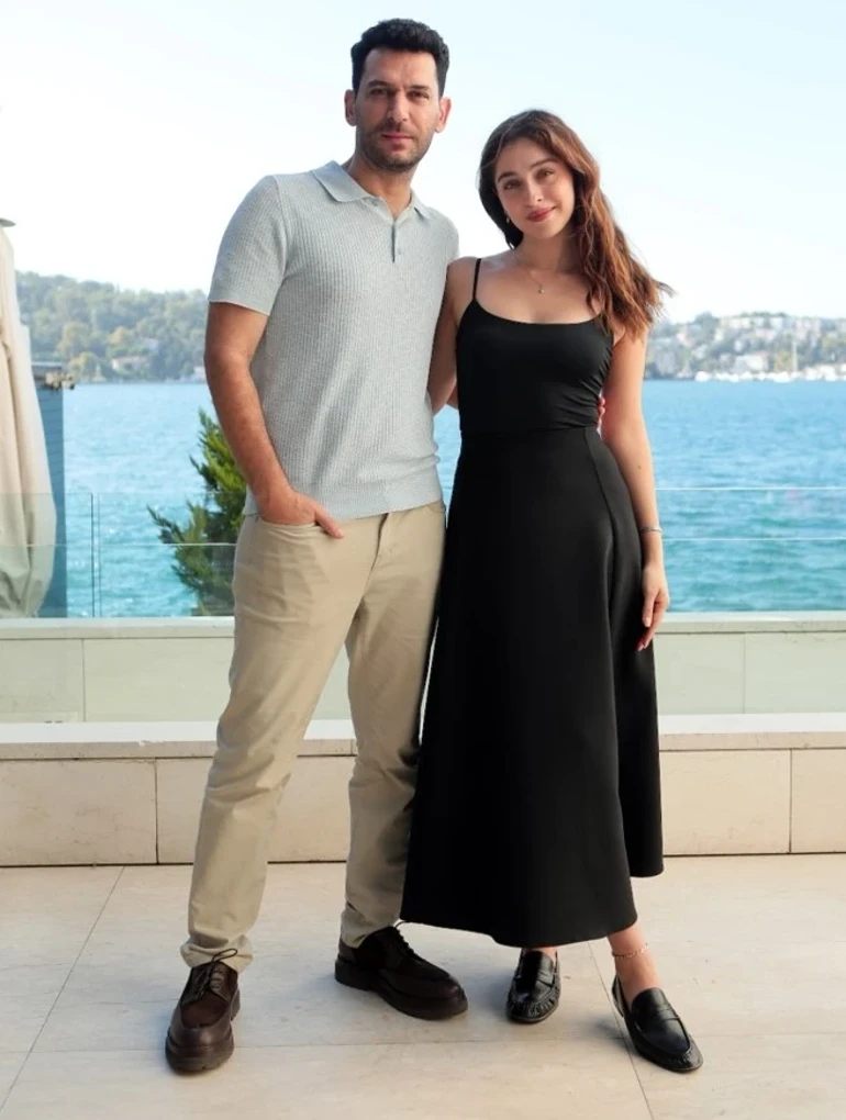 Güller ve Günahlar, İspanya’yı fethetti