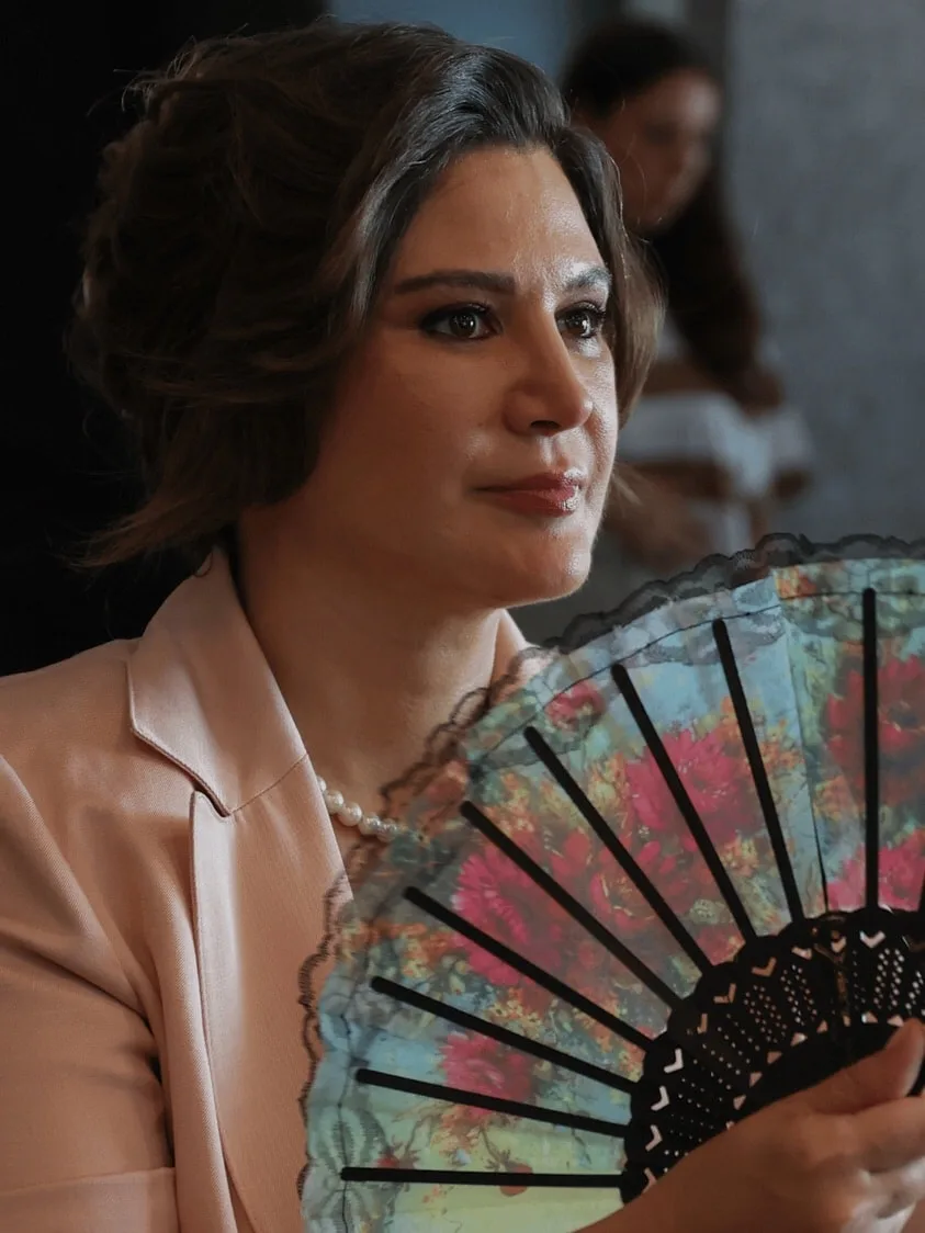 Hande Katipoğlu Evlilik Güzeldir Dizisiyle Ekranlara Döndü