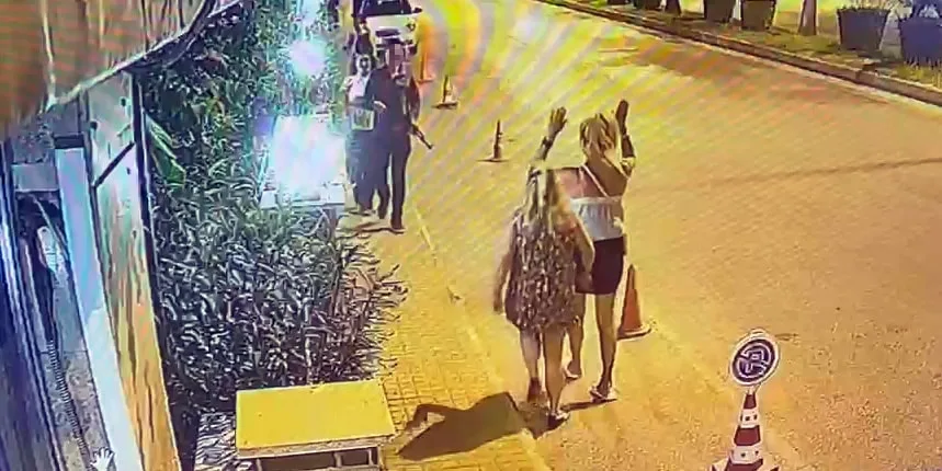 Oyuncak tüfekle sokakta korku saçtı! Gözaltına alındı