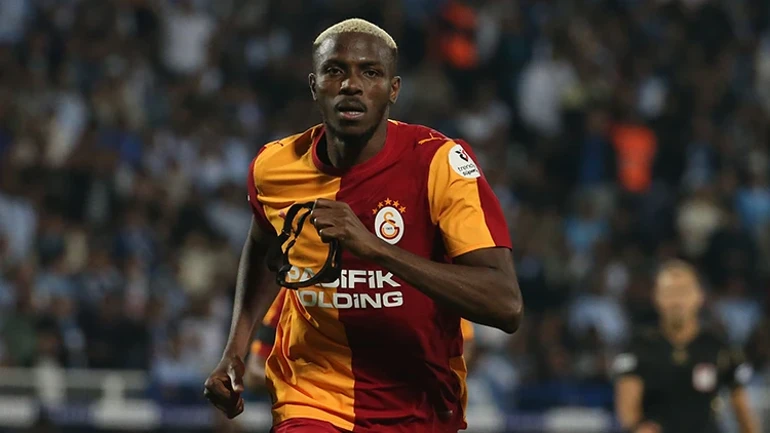 Galatasarayda Osimhen kararı verildi Nijeryalı golcünün sahalara dönüş tarihi netleşti