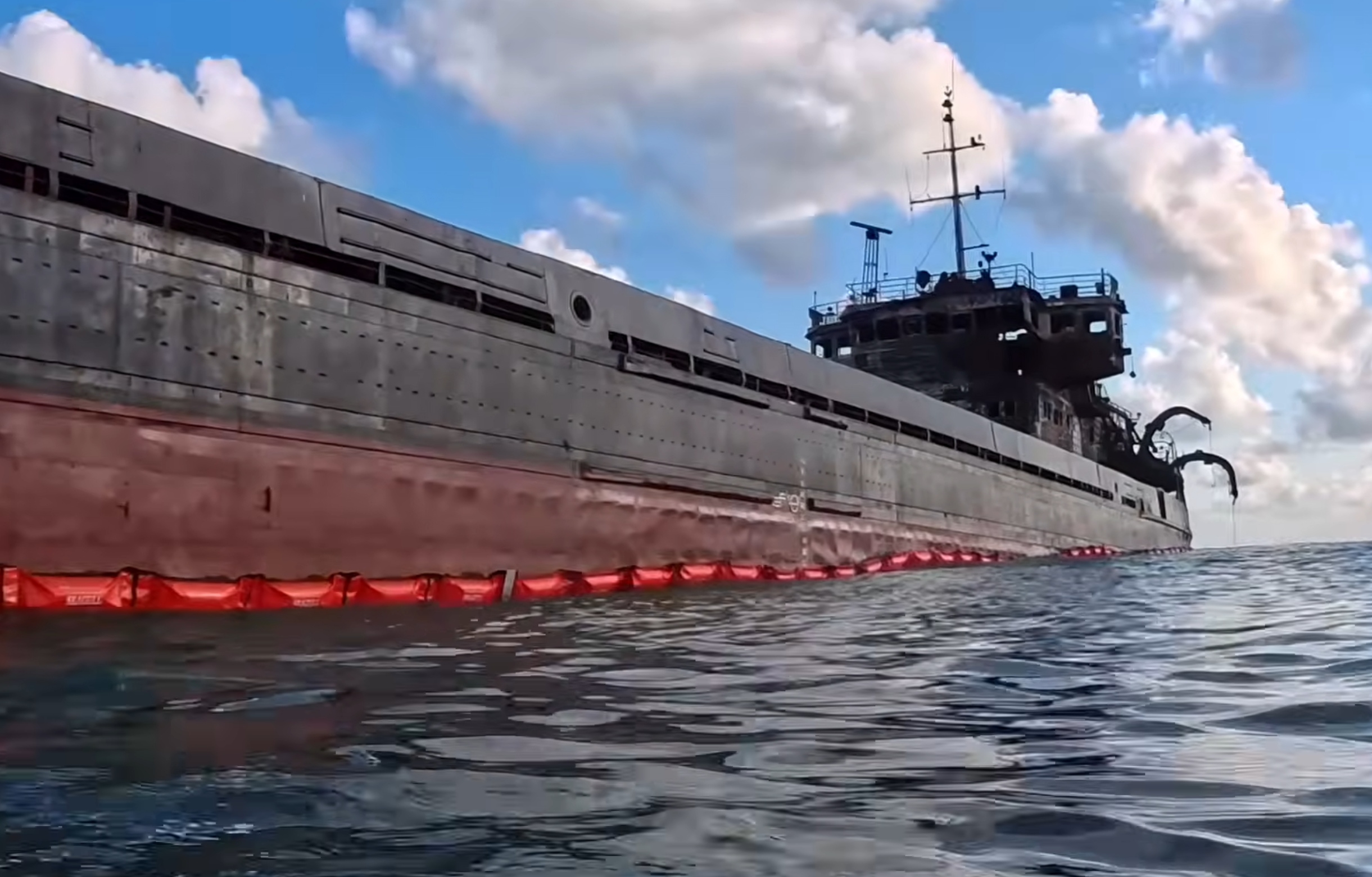 Şile'ye sürüklenen Rus gemisinin içi ilk kez görüntülendi
