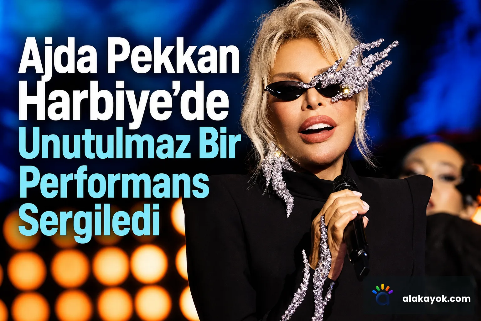 Ajda Pekkan Harbiye'de Unutulmaz Bir Performans Sergiledi
