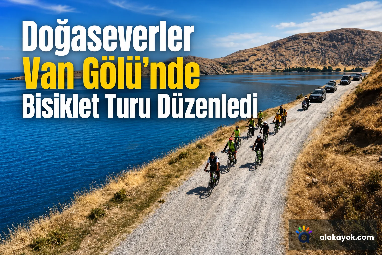 Doğaseverler Van Gölü'nde Bisiklet Turu Düzenledi