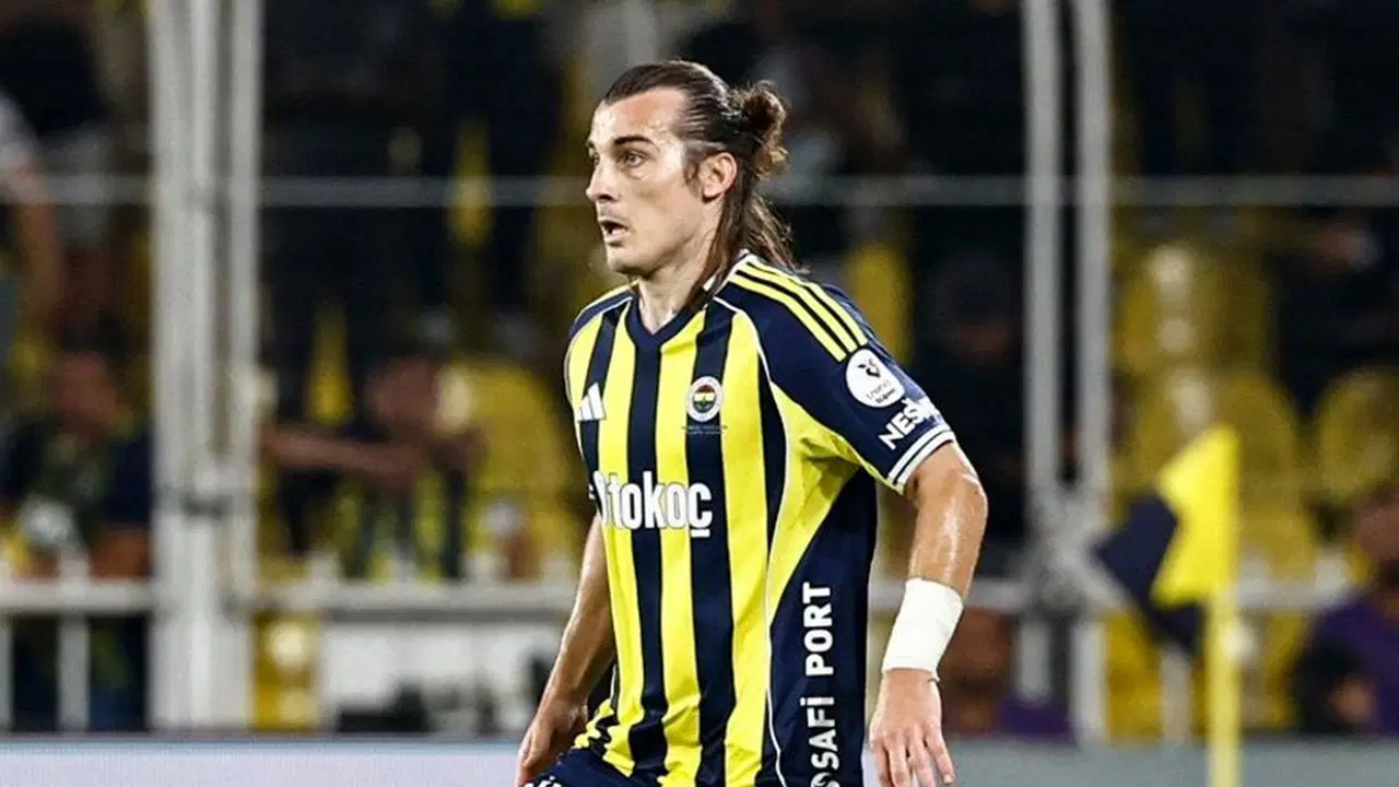 Fenerbahçe'den ayrılan Çağlar Söyüncü yeni takımına katıldı