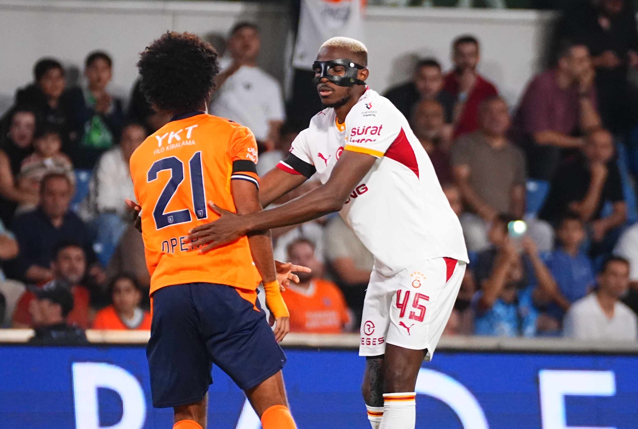 Galatasaray'da Osimhen Sakatlığı Şoku