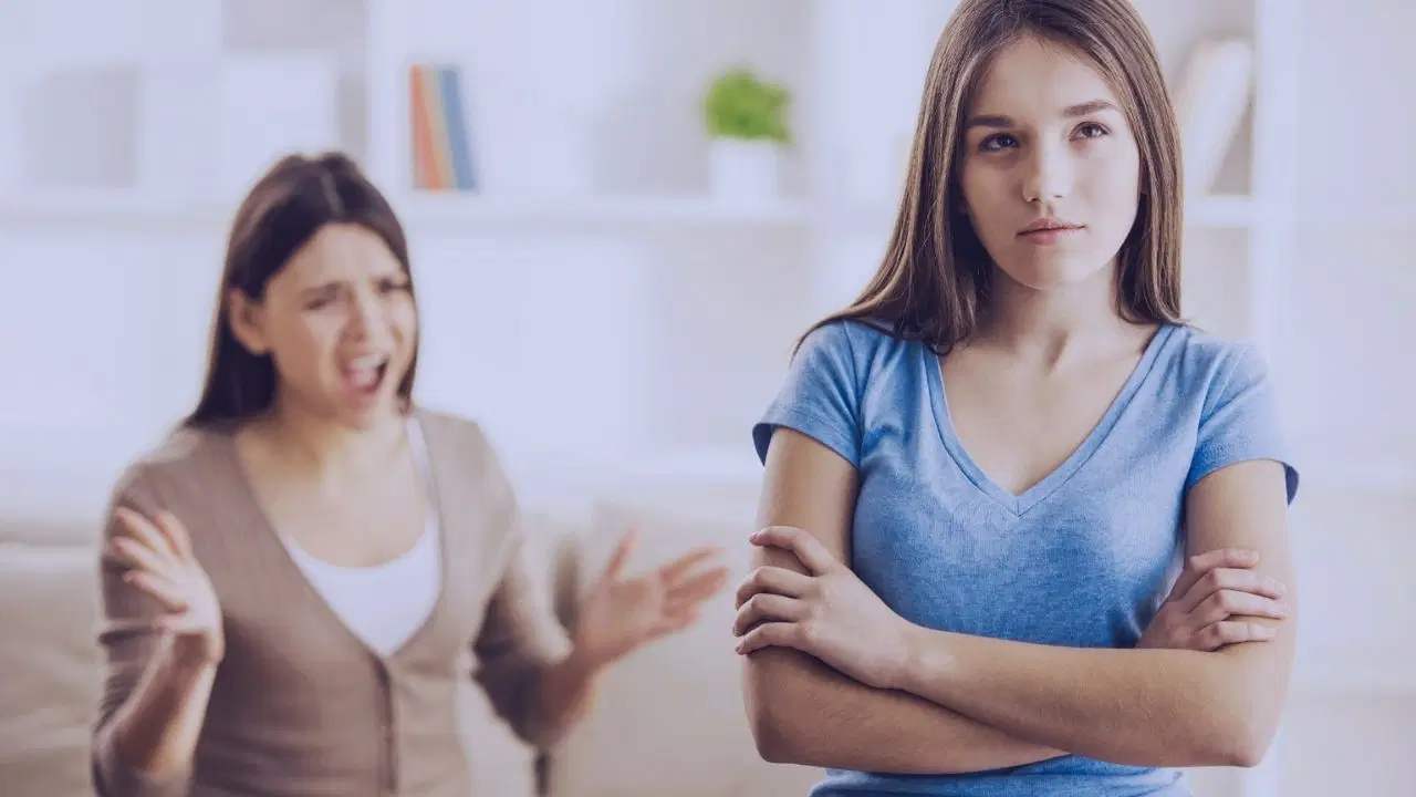 İlişkilerde Mesafe Koyan Üç Burç