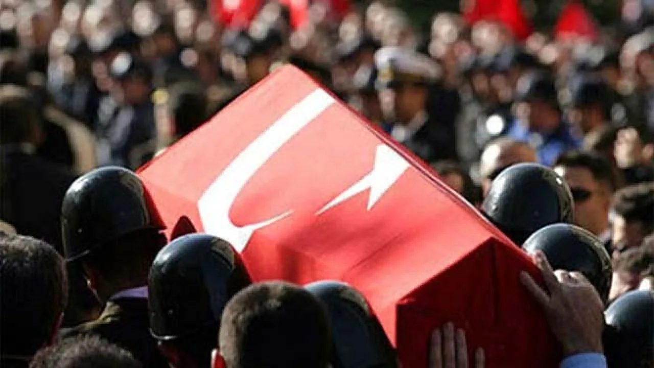 İstanbul'da trafik uygulamasında polis memuru şehit oldu