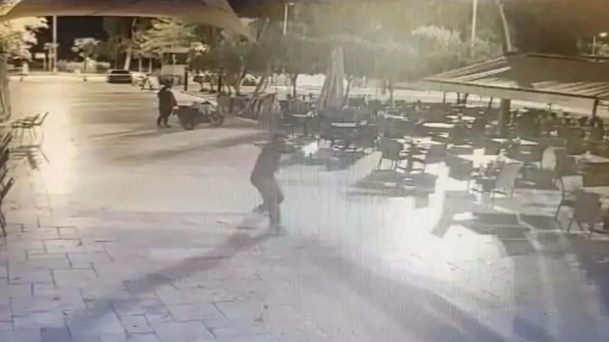 İzmir'de belediye kafesine silahlı saldırı gerçekleşti, saldırganlar yakalandı