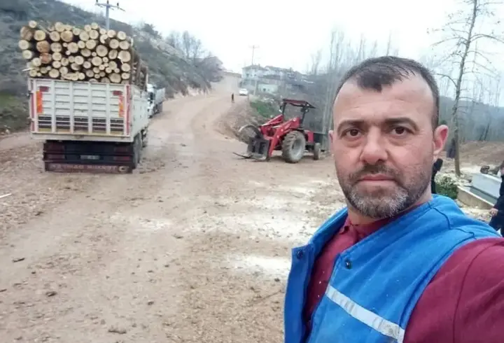 İznik'te TIR'ın Traktöre Çarpması Sonucu 1 Kişi Hayatını Kaybetti