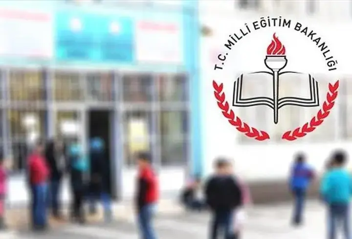 MEB Öğretmen Önlüğü Standartları Belirlendi