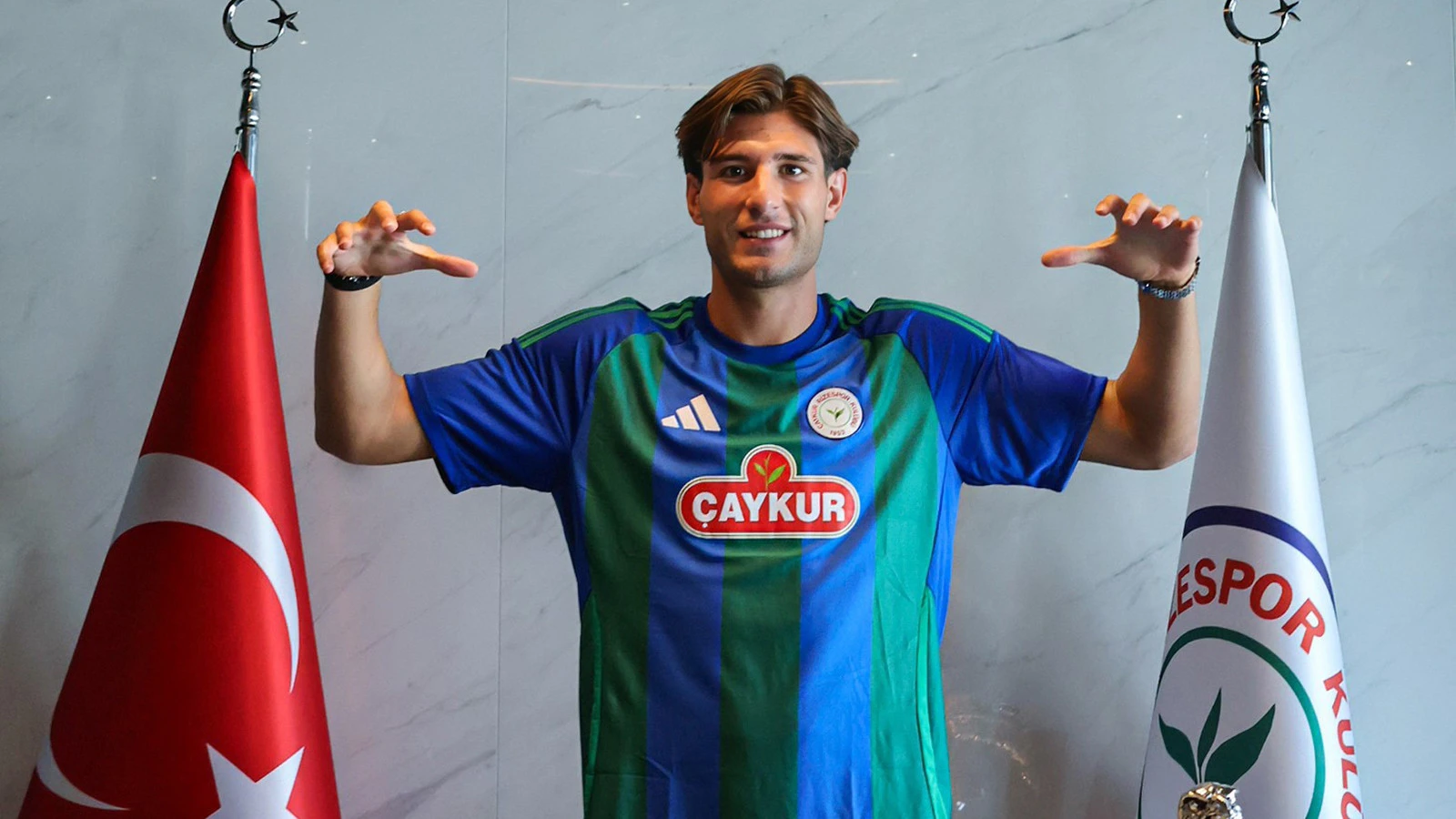 Rizespor, İtalya Serie A'dan Yeni Bir Golcü Kazandı