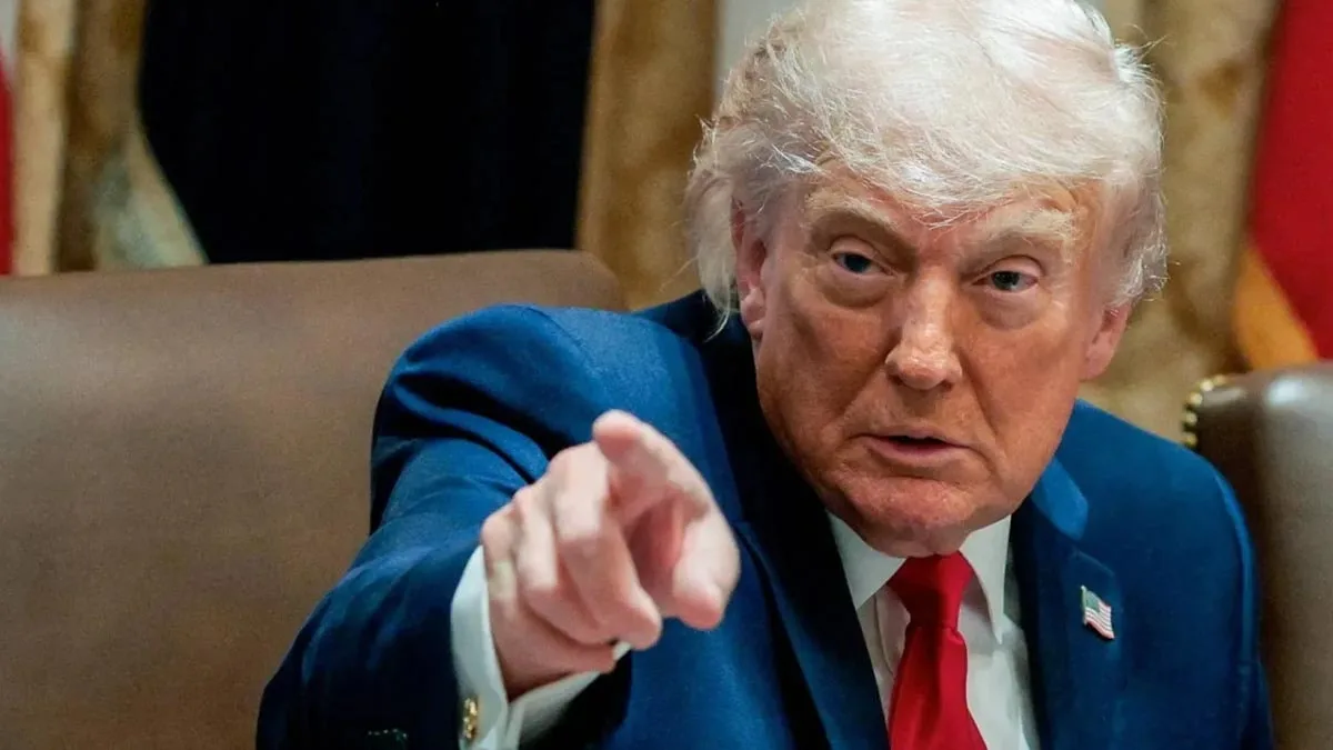 Trump, İran'daki Askeri Hareketliliği İşaret Etti
