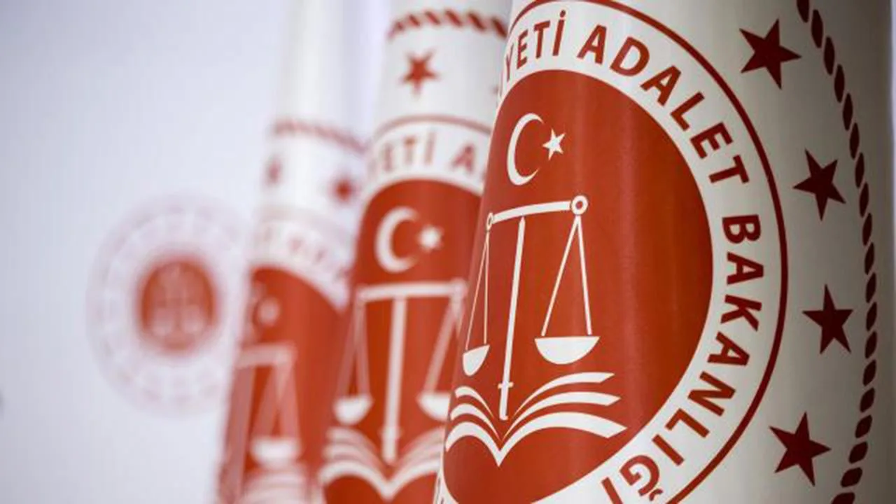 Yargı Hizmetlerinde Yeni Düzenlemeler: Adalet Bakanı Gürlek Açıklamalarda Bulundu